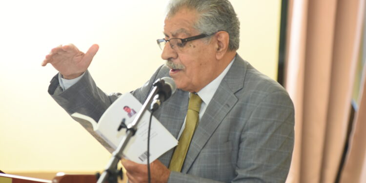 لقاء مع الشاعر الكبير ذوقان عبد الصمد